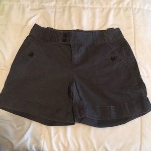 Banana Republic 🍌 Shorts